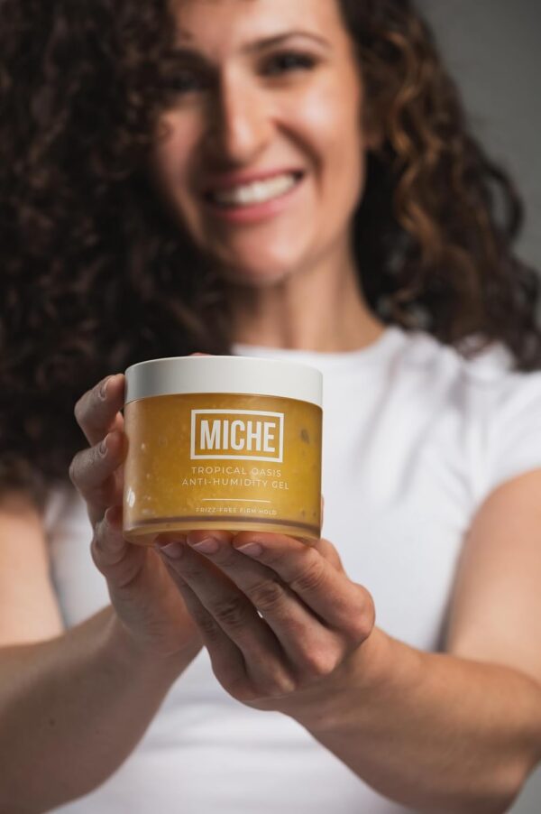 MICHE Tropical Oasis Anti-Humidity Frizz-Free Firm Hold Hair Gel 8.8 oz | For All Hair Types - Curly, Coily and Wavy Hair - Image 6