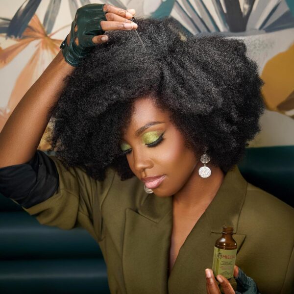 Mielle Organics Rosemary Mint Scalp & Hair Strengthening Oil for All Hair Types, 2 Ounce - Image 6